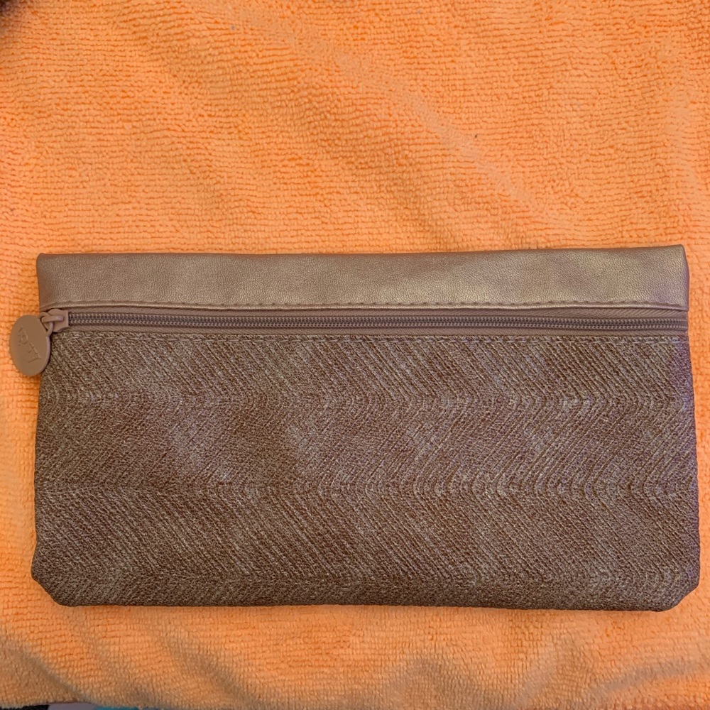 Ipsy bag